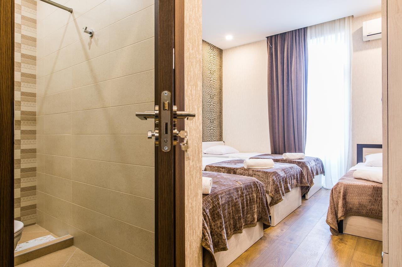 Sweet Home 6 Vip At Rustaveli Avenue Тбилиси Экстерьер фото